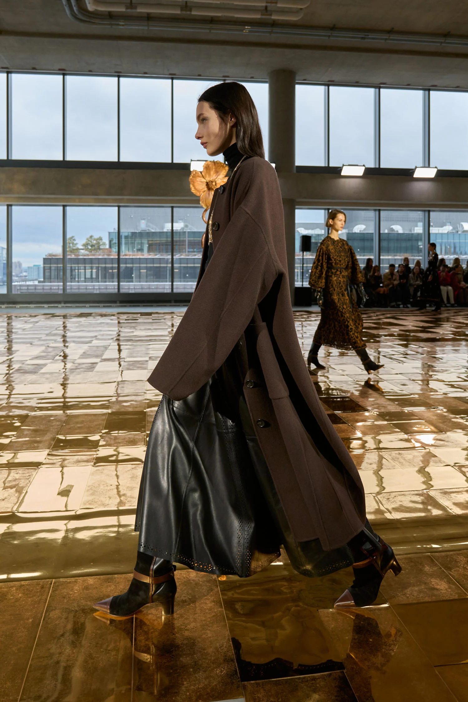 Fernanda Double Faced Wool Oversized Coat - Sable - Image 6